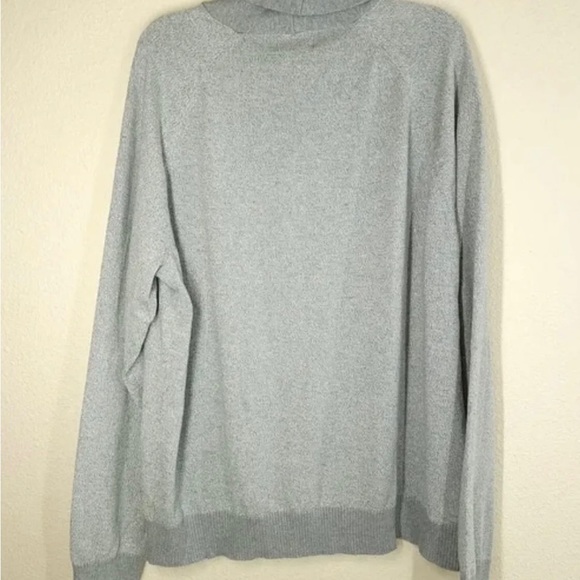 New Men’s Goodfellow Button Up Cardigan Knit Sweater Size M Masonry Gray - Picture 3 of 4